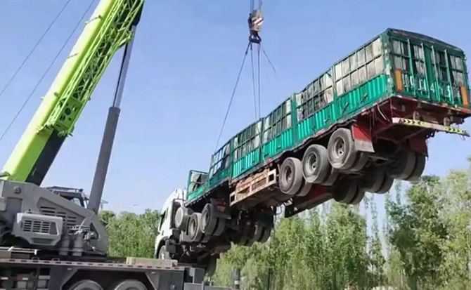 临翔区道路脱困救援案例